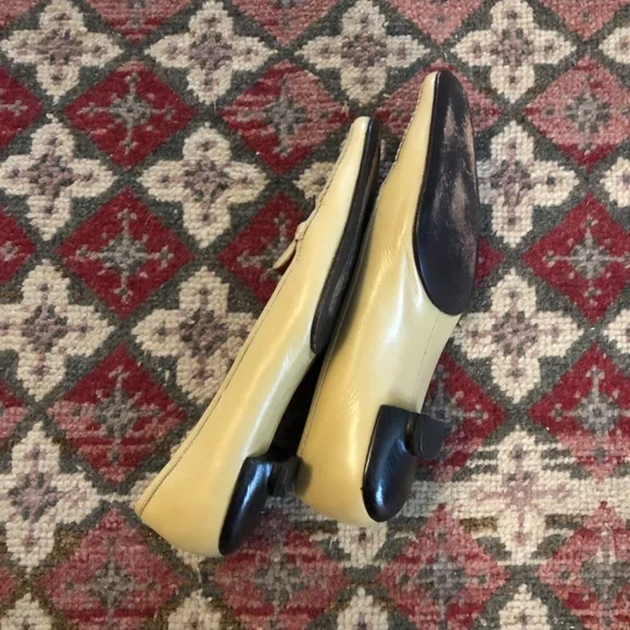 Gucci Y2K Square Toe Butter Yellow/Tan Kitten Heel Loafers sz 7B - Picture 5 of 6